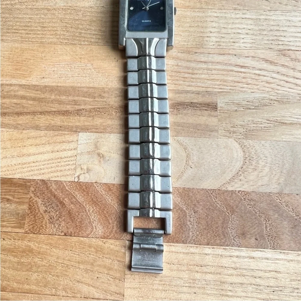 Charles Raymond rectangular blue dial silver tone watch NEW BATTERY